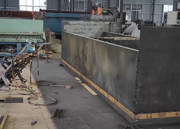 網帶鐵基燒結爐